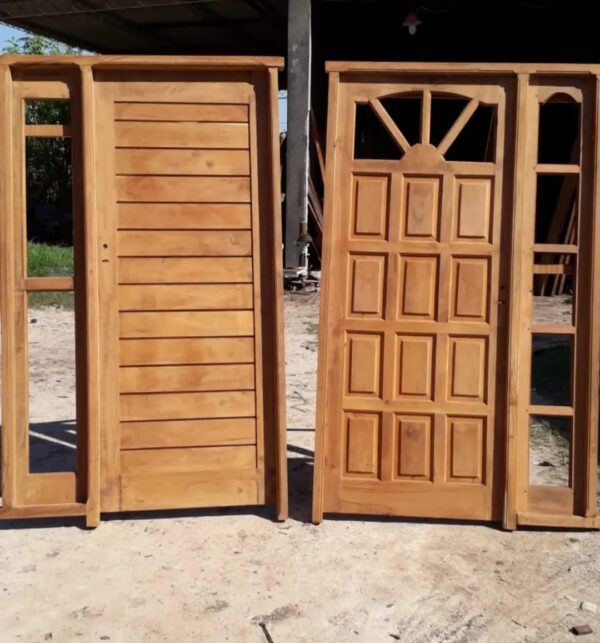 Puerta 1.10x2.05 Diseños rayito de sol/ tablonada horizontal